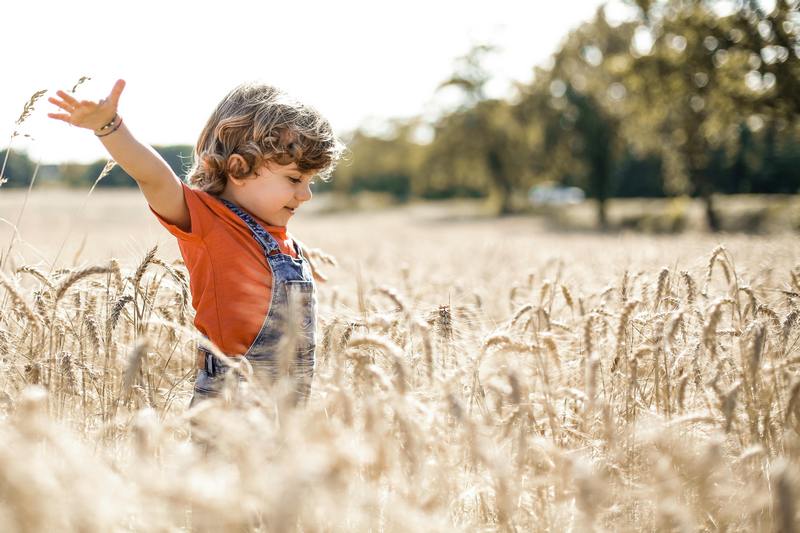 Healing Scars: The Impact of Childhood Trauma on Adult Depression and What You Can Do About It.